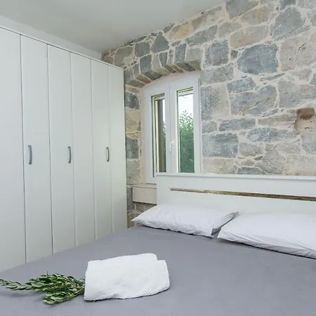 Appartement Stone Paradise 2 Čisla